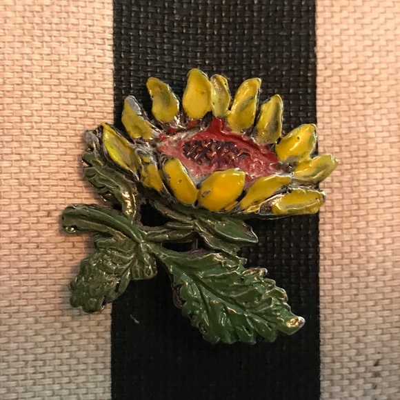 Vintage Jewelry - VINTAGE 1980’s ENAMEL SUNFLOWER PIN
